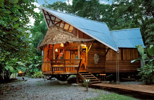 2-Costa-Rica-Tree-House-Lodge–Limón-Costa-Rica